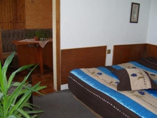 Family Hotel Natalis Χισάρια Δωμάτιο φωτογραφία