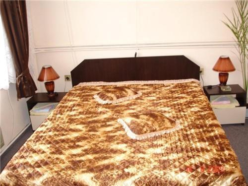 Family Hotel Natalis Χισάρια Δωμάτιο φωτογραφία